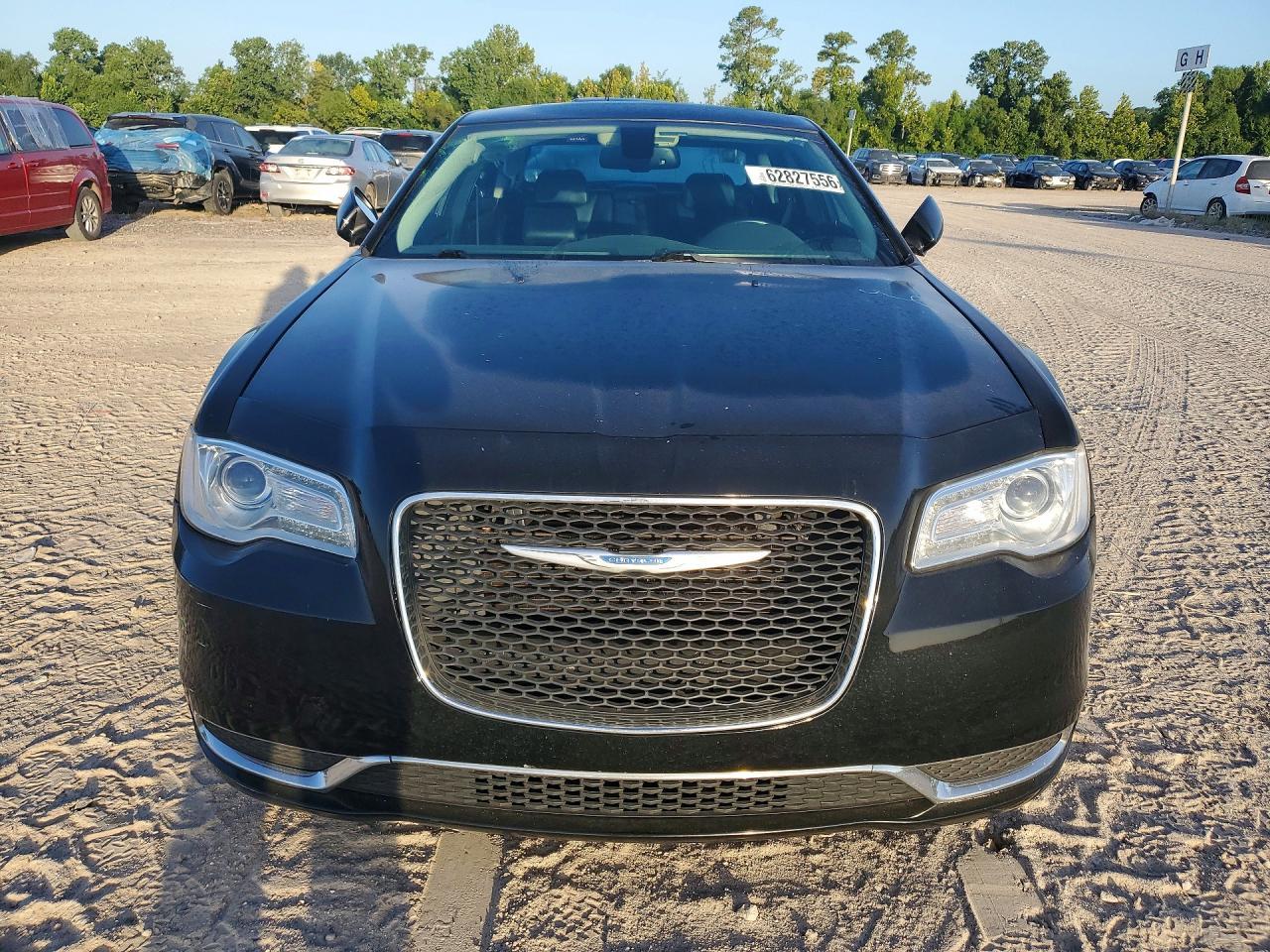 2016 Chrysler 300 Limited - zdjęcie 5