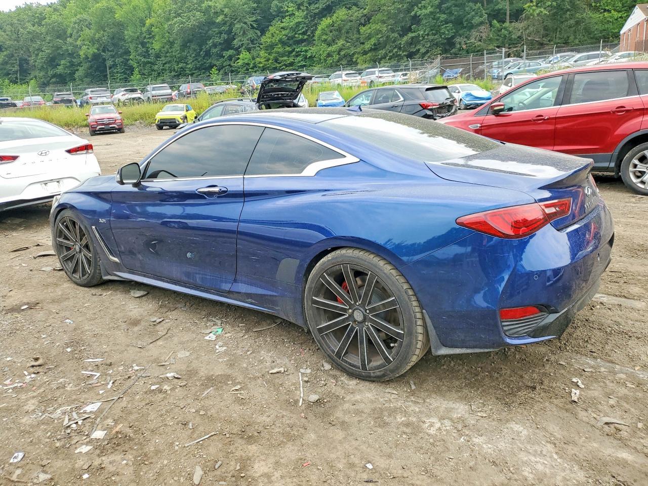 2017 Infiniti Q60 3.0T Sport - zdjęcie 2