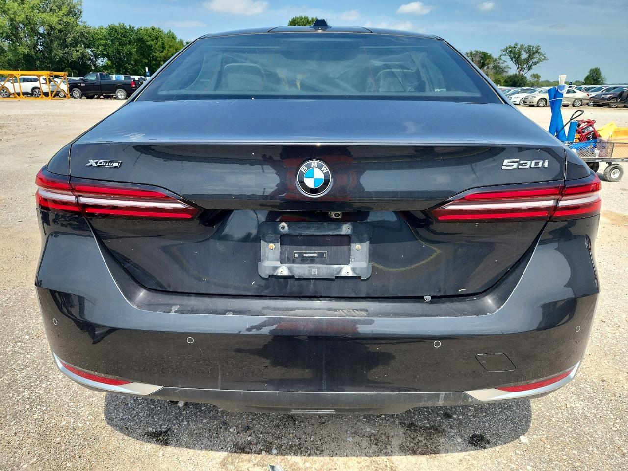 2024 BMW Seria 5 530i - zdjęcie 6