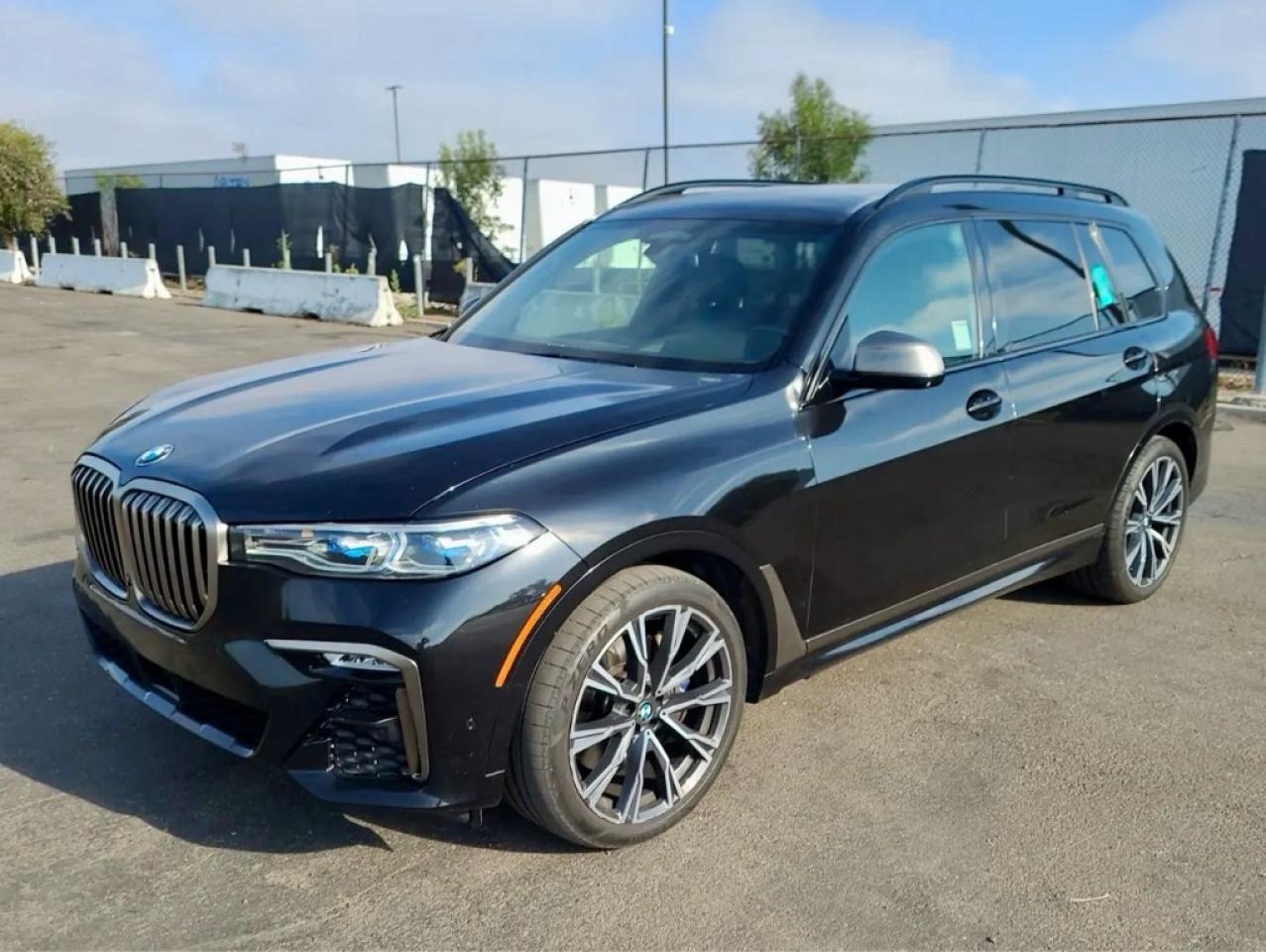 2022 BMW X7 M50I - zdjęcie 2