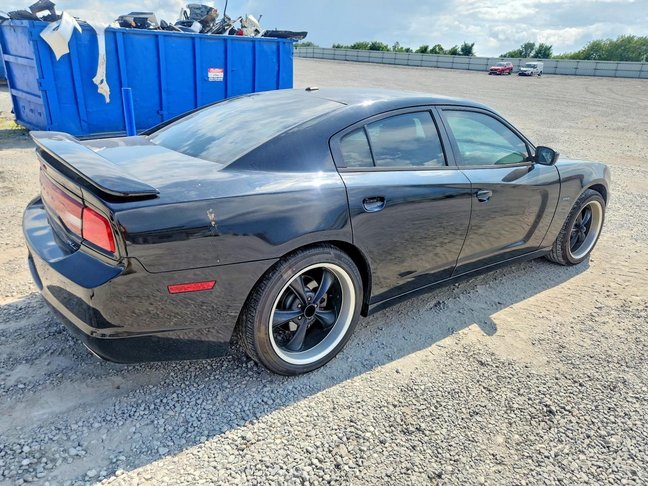 2014 Dodge Charger R/T - zdjęcie 3