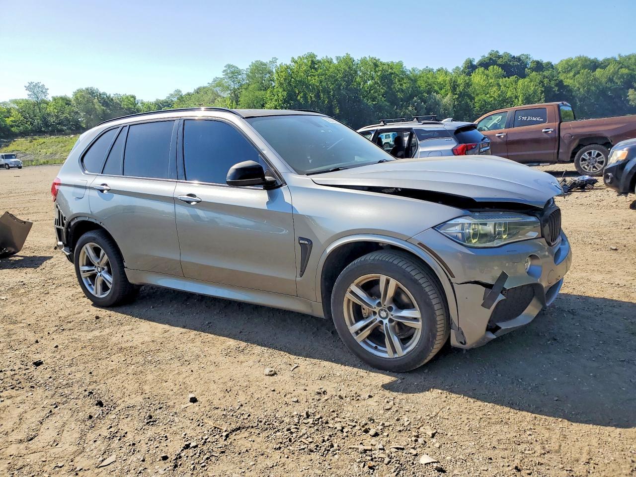 2015 BMW X5 xDrive35I - zdjęcie 4