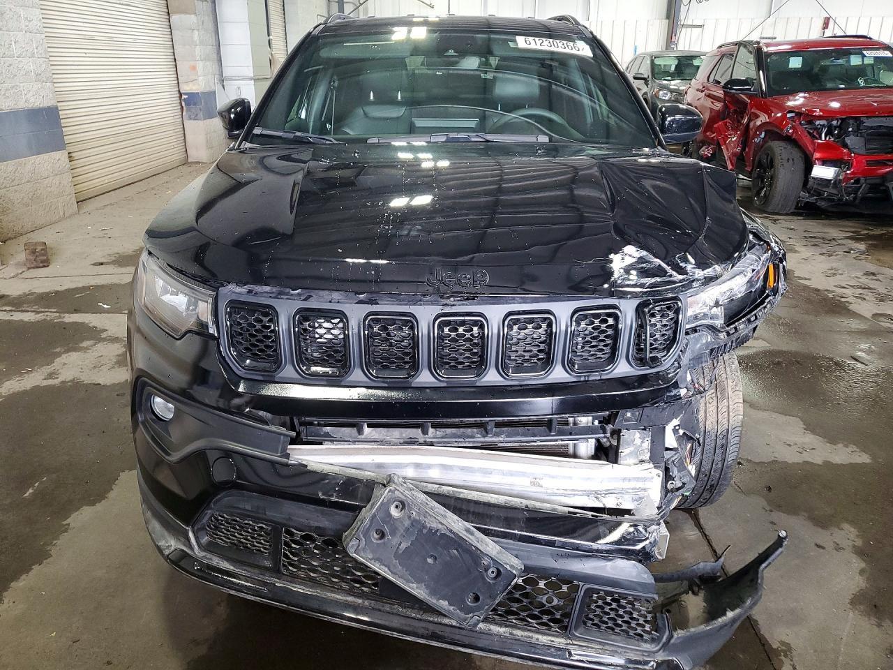 2023 Jeep Compass Latitude - zdjęcie 5
