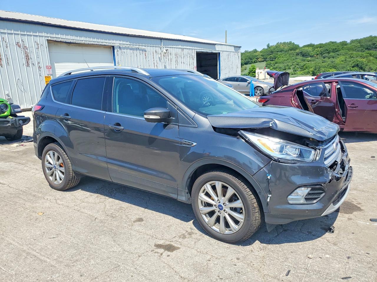 2018 Ford Escape Titanium - zdjęcie 4