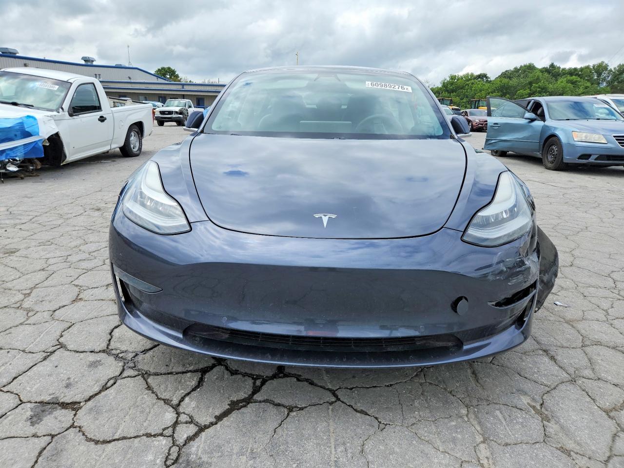 2020 Tesla Model 3 - zdjęcie 5