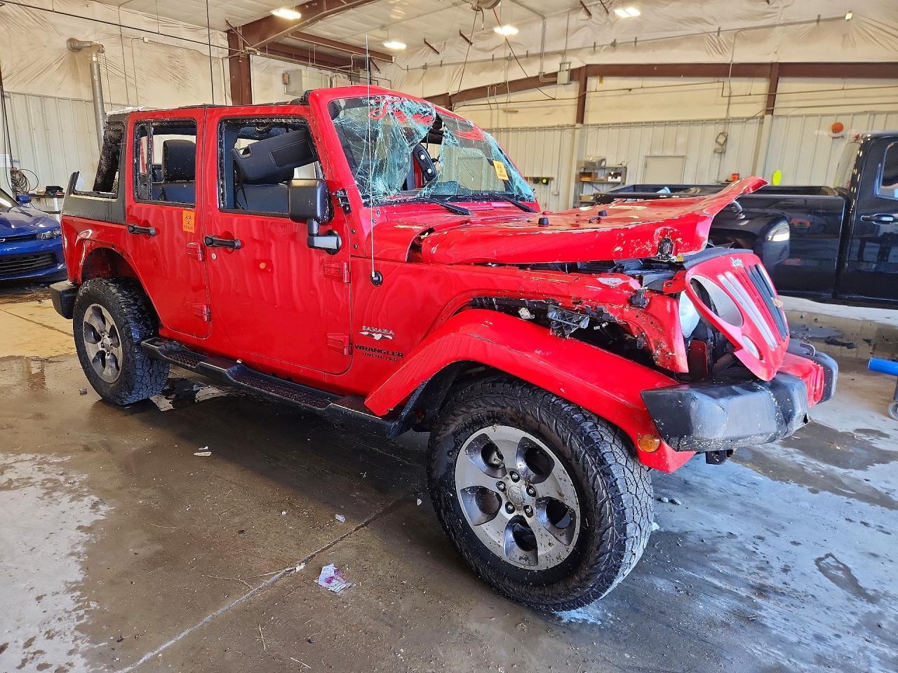 2016 Jeep Wrangler Unlimited Sahara - zdjęcie 4
