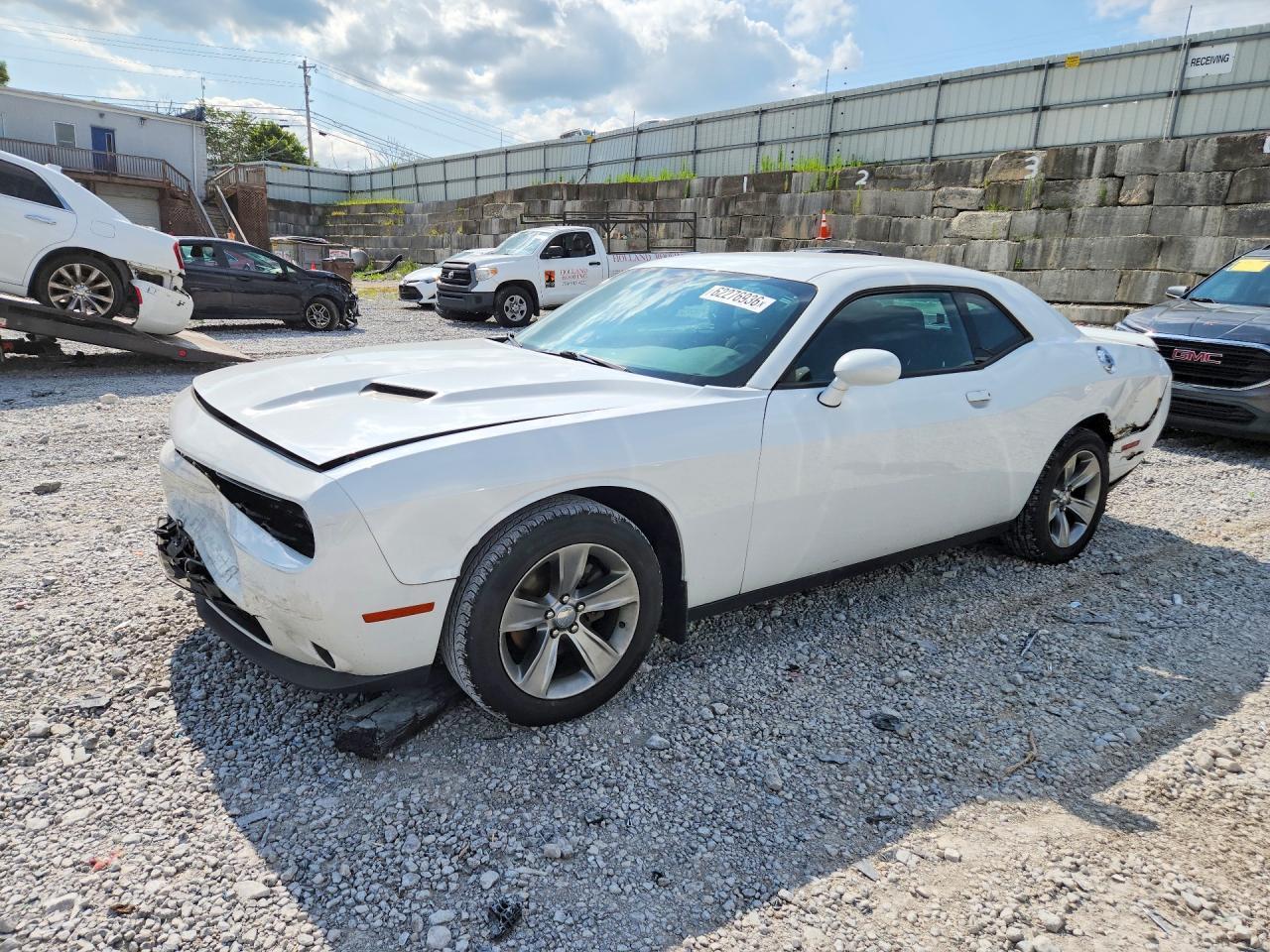 2019 Dodge Challenger Sxt - zdjęcie główne