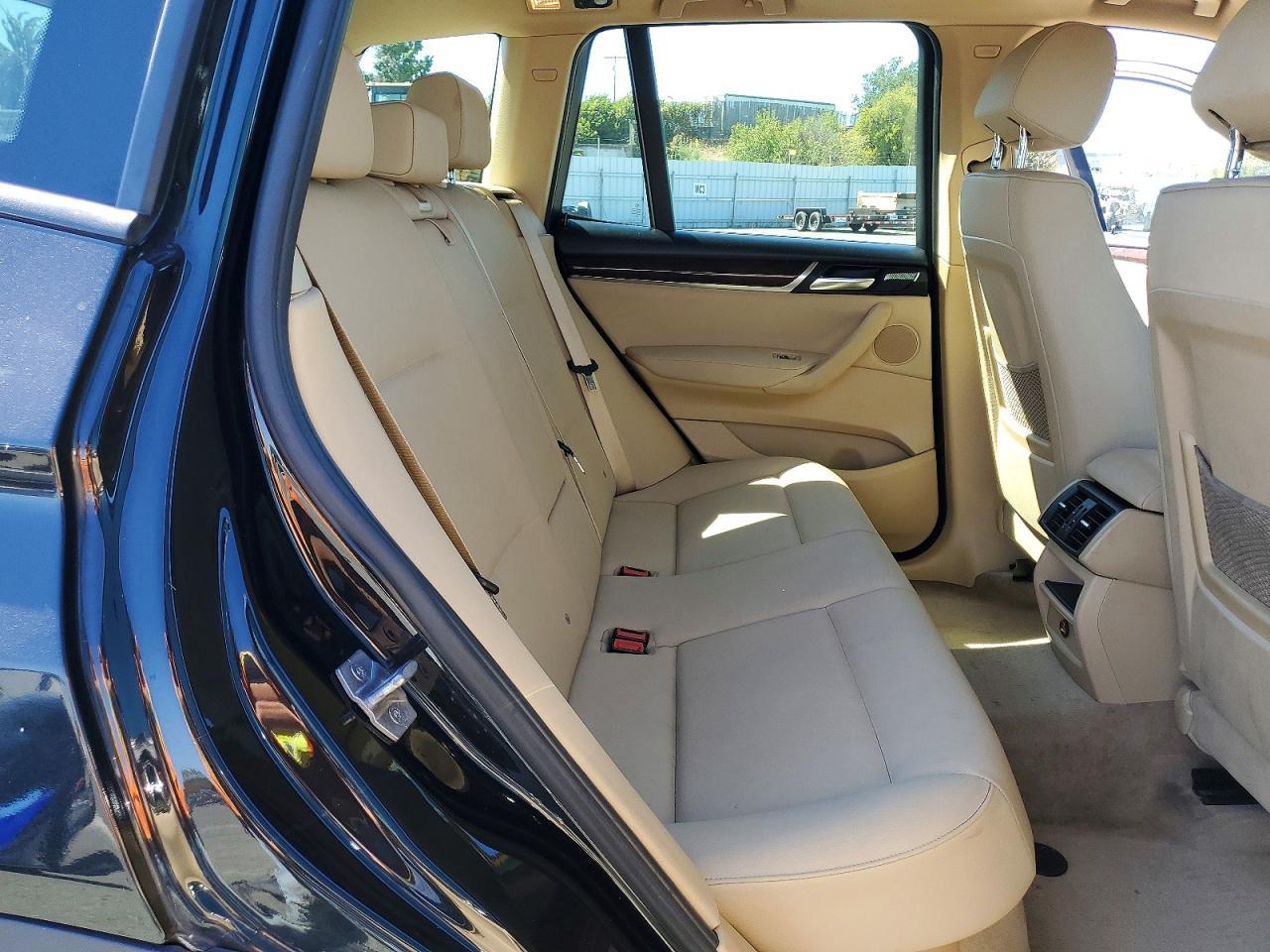 2016 BMW X3 xDrive28I - zdjęcie 11