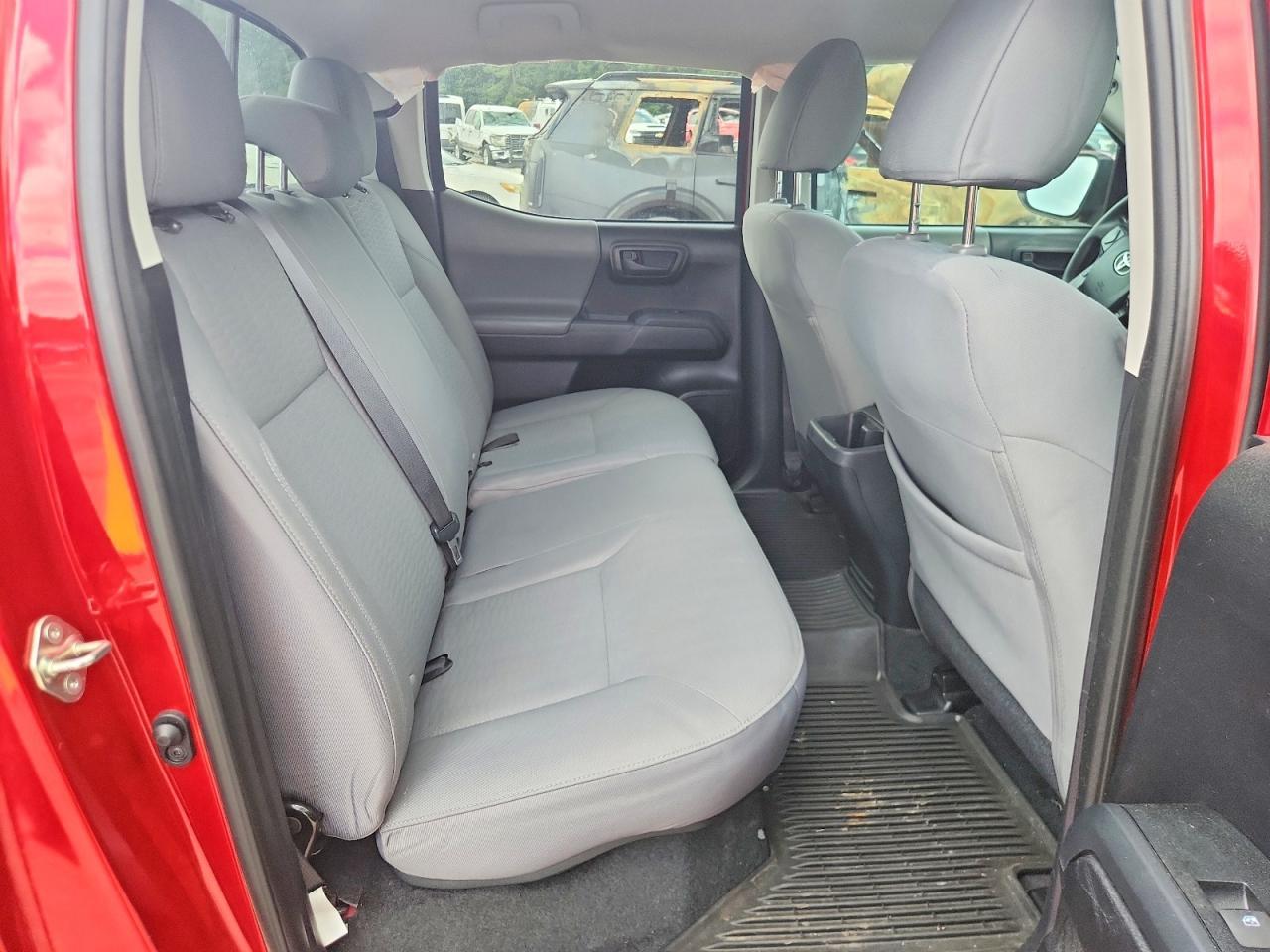 2019 Toyota Tacoma Sr - zdjęcie 10