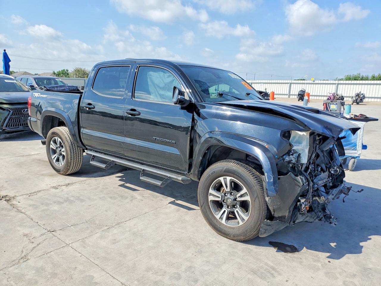2018 Toyota Tacoma Trd Sport - zdjęcie 4