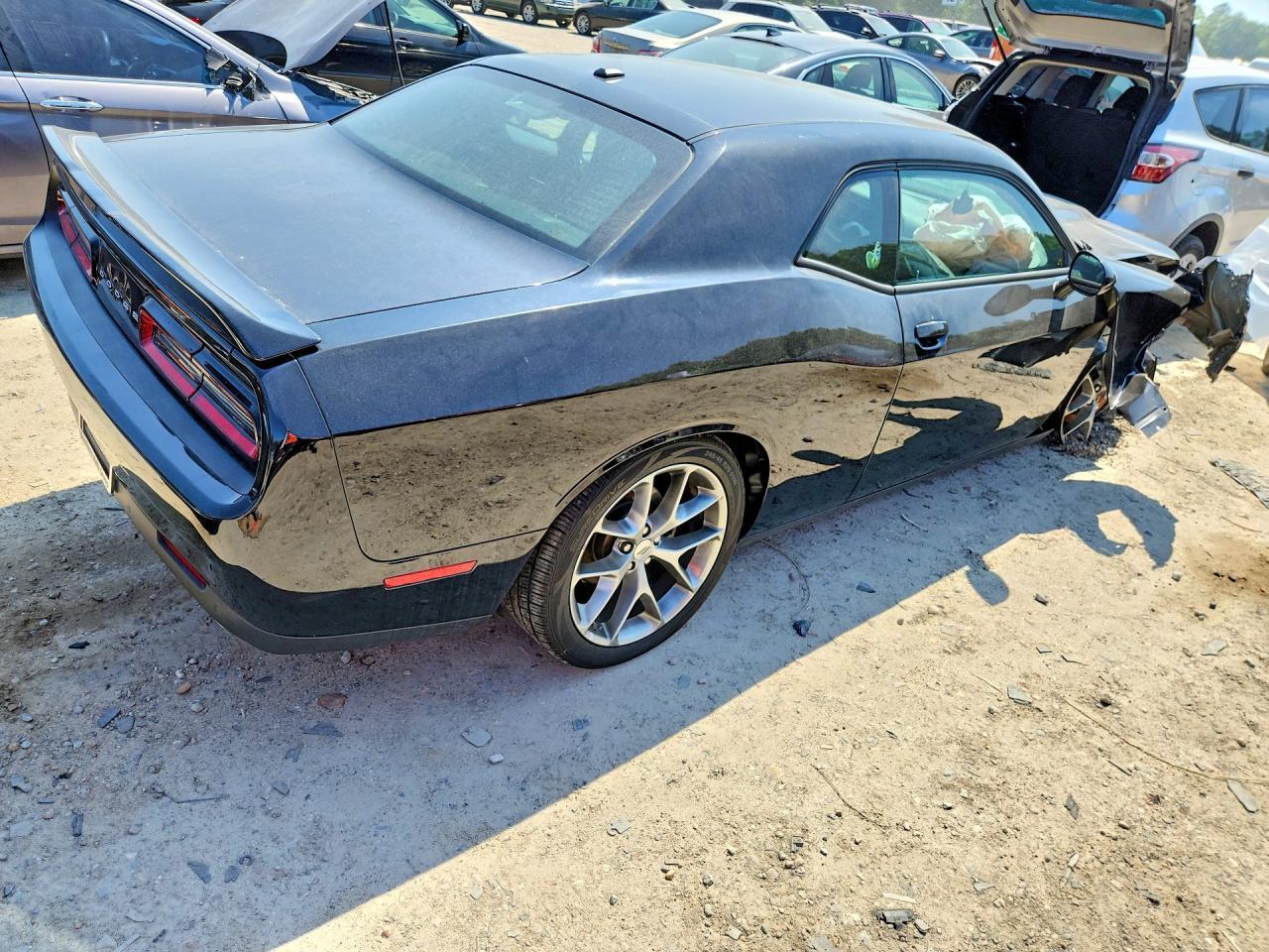 2022 Dodge Challenger Gt - zdjęcie 3