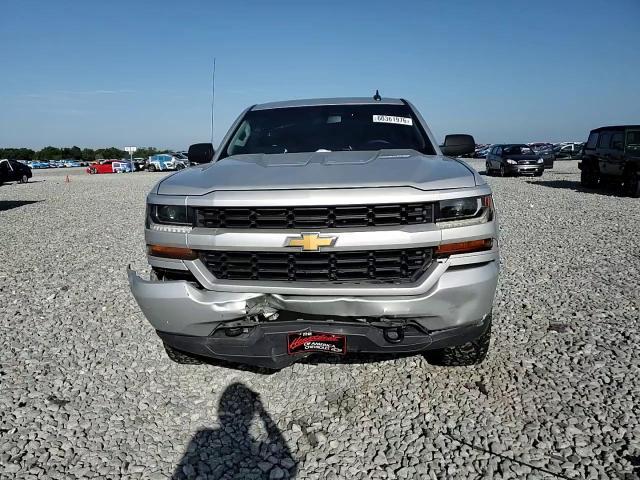 2017 Chevrolet Silverado K1500 Custom - zdjęcie 13