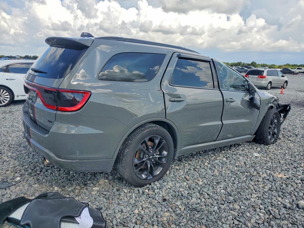 2025 Dodge Durango Gt - zdjęcie 3
