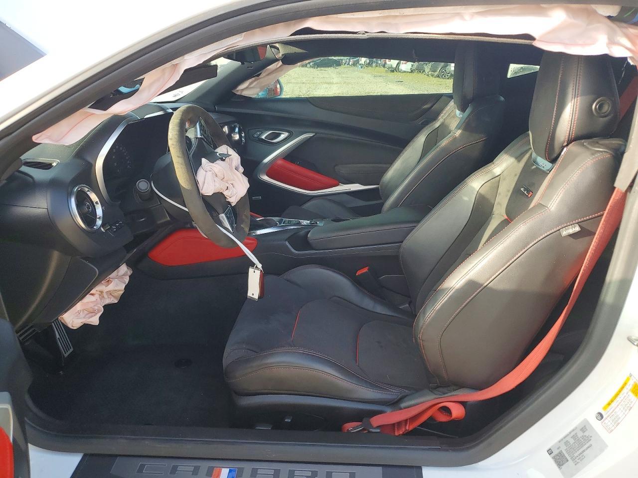 2024 Chevrolet Camaro Zl1 - zdjęcie 7