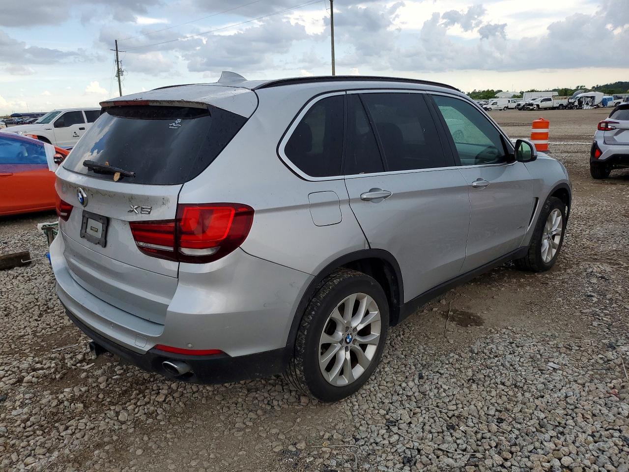 2016 BMW X5 Sdrive35I - zdjęcie 3