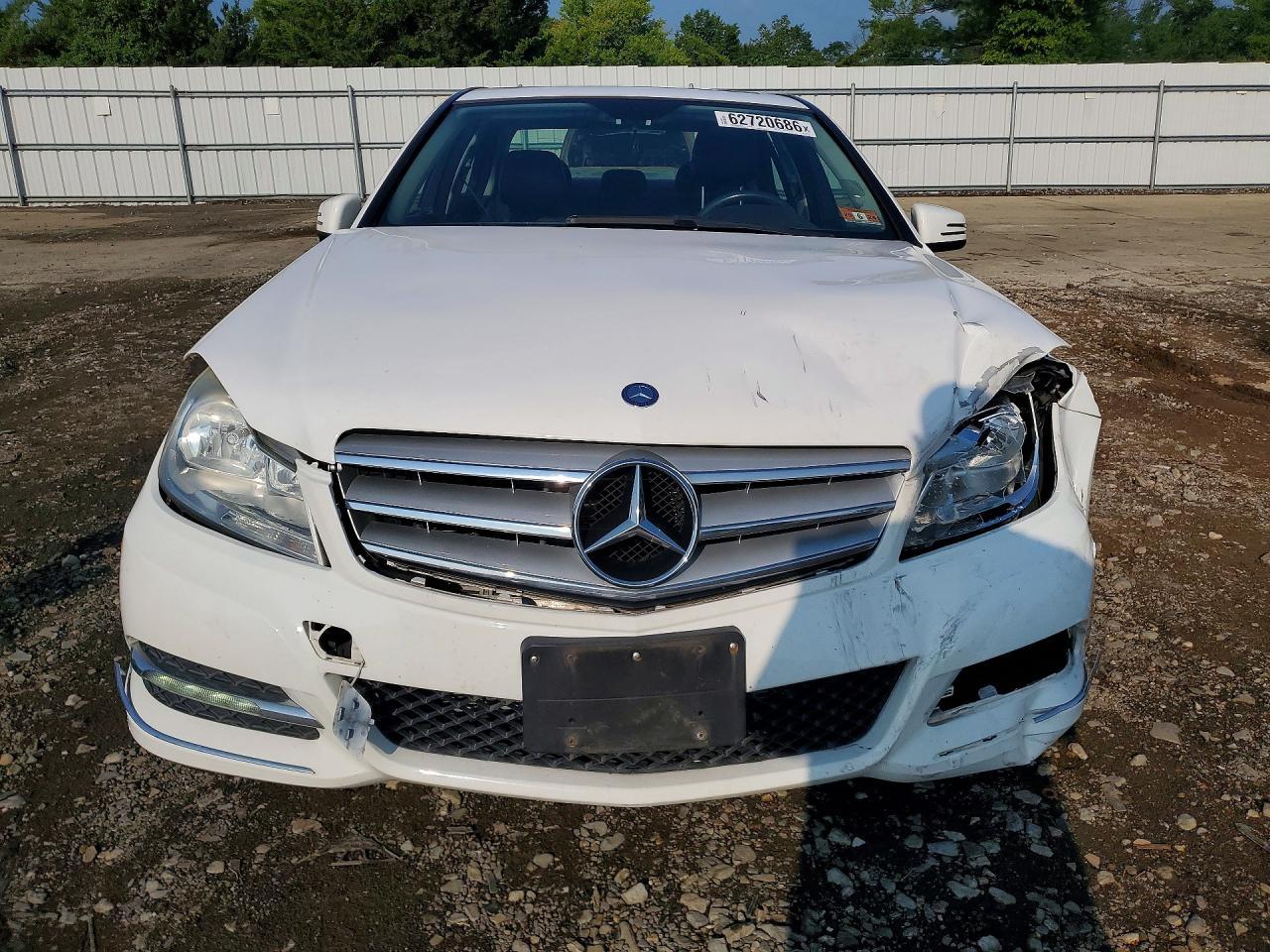2013 Mercedes-Benz C 300 4Matic - zdjęcie 5
