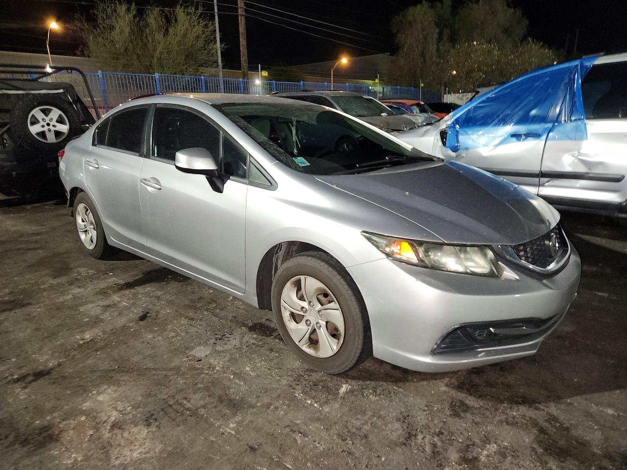 2013 Honda Civic Lx - zdjęcie 4