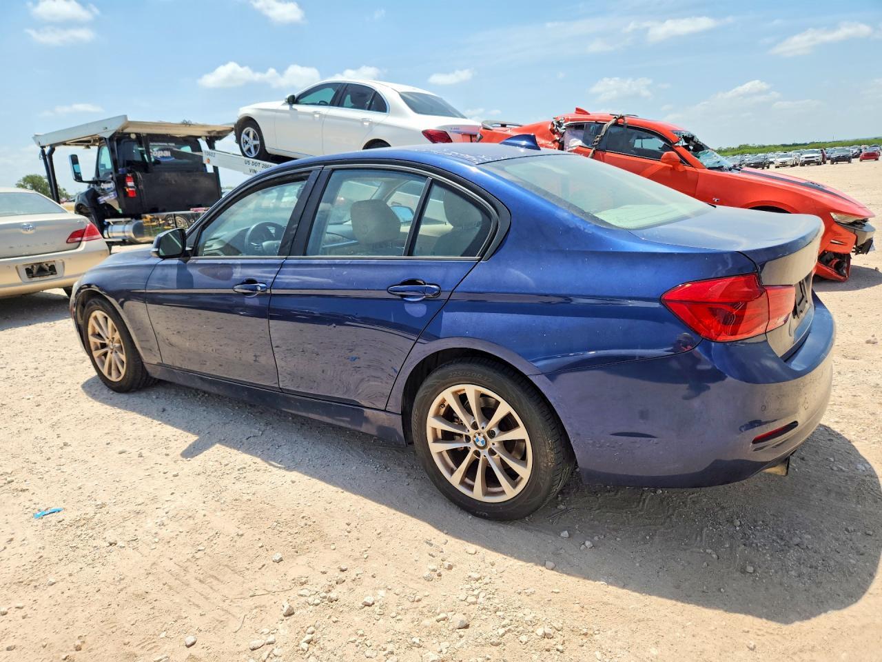 2016 BMW 320 I - zdjęcie 2