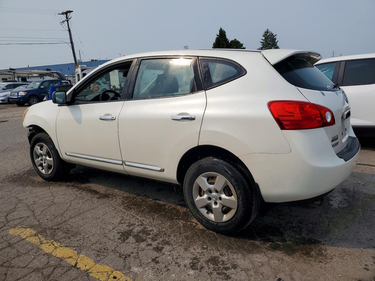 2013 Nissan Rogue S/Sv - zdjęcie 2
