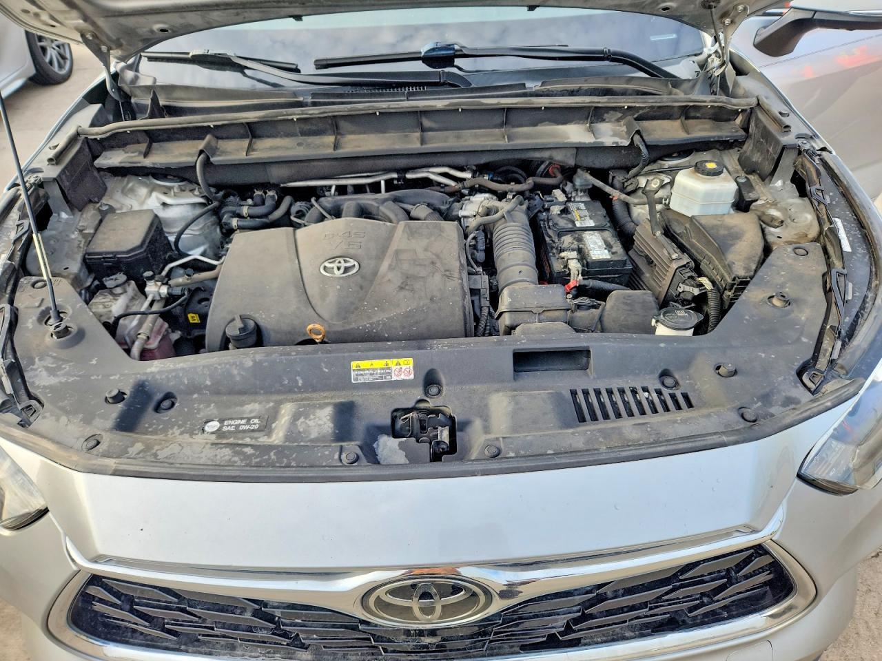 2021 Toyota Highlander Limited - zdjęcie 12