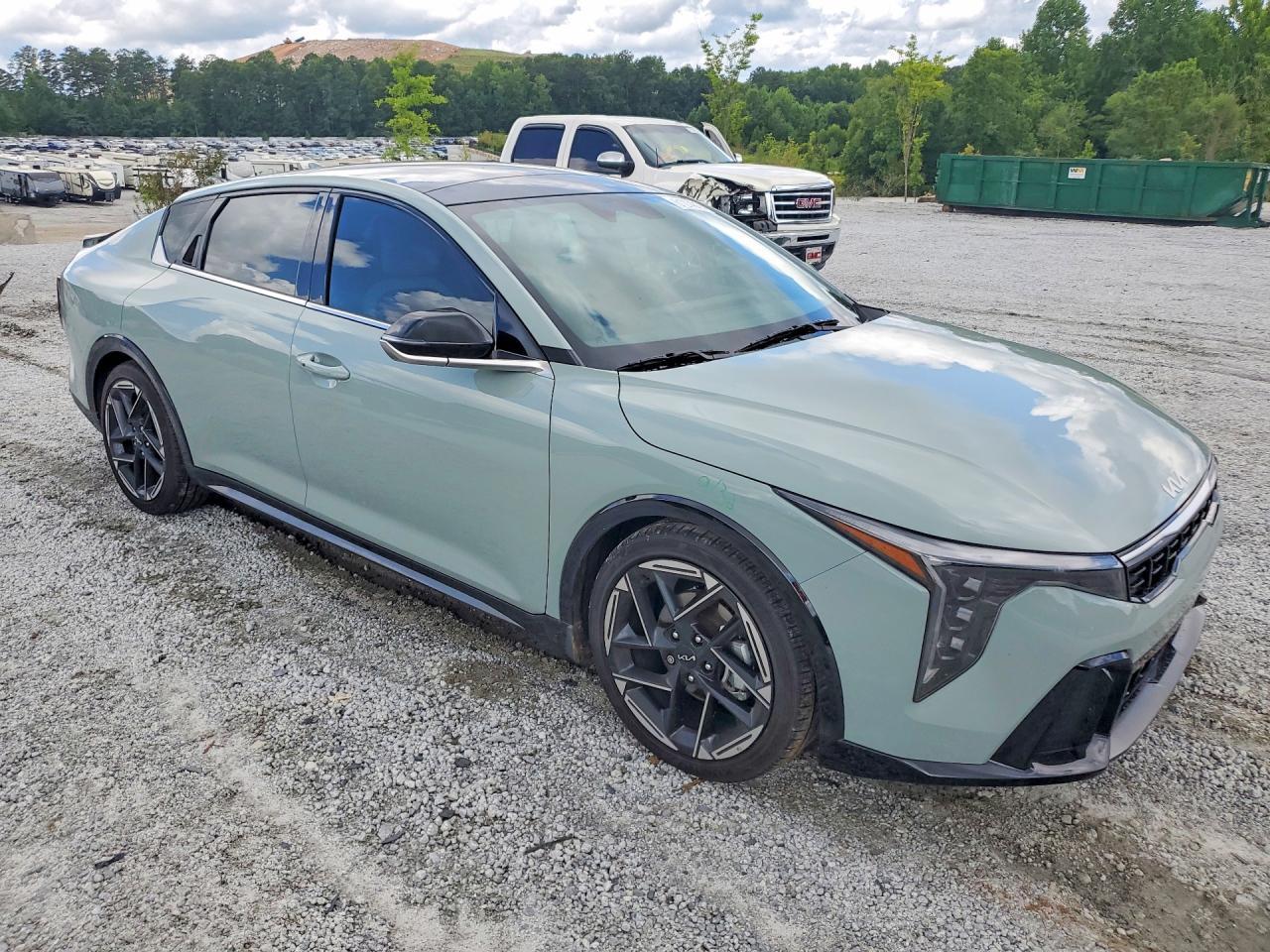 2025 Kia K4 Gt Line - zdjęcie 4