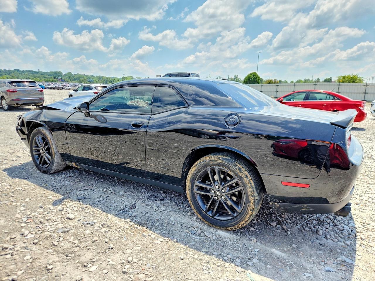 2019 Dodge Challenger Sxt - zdjęcie 2