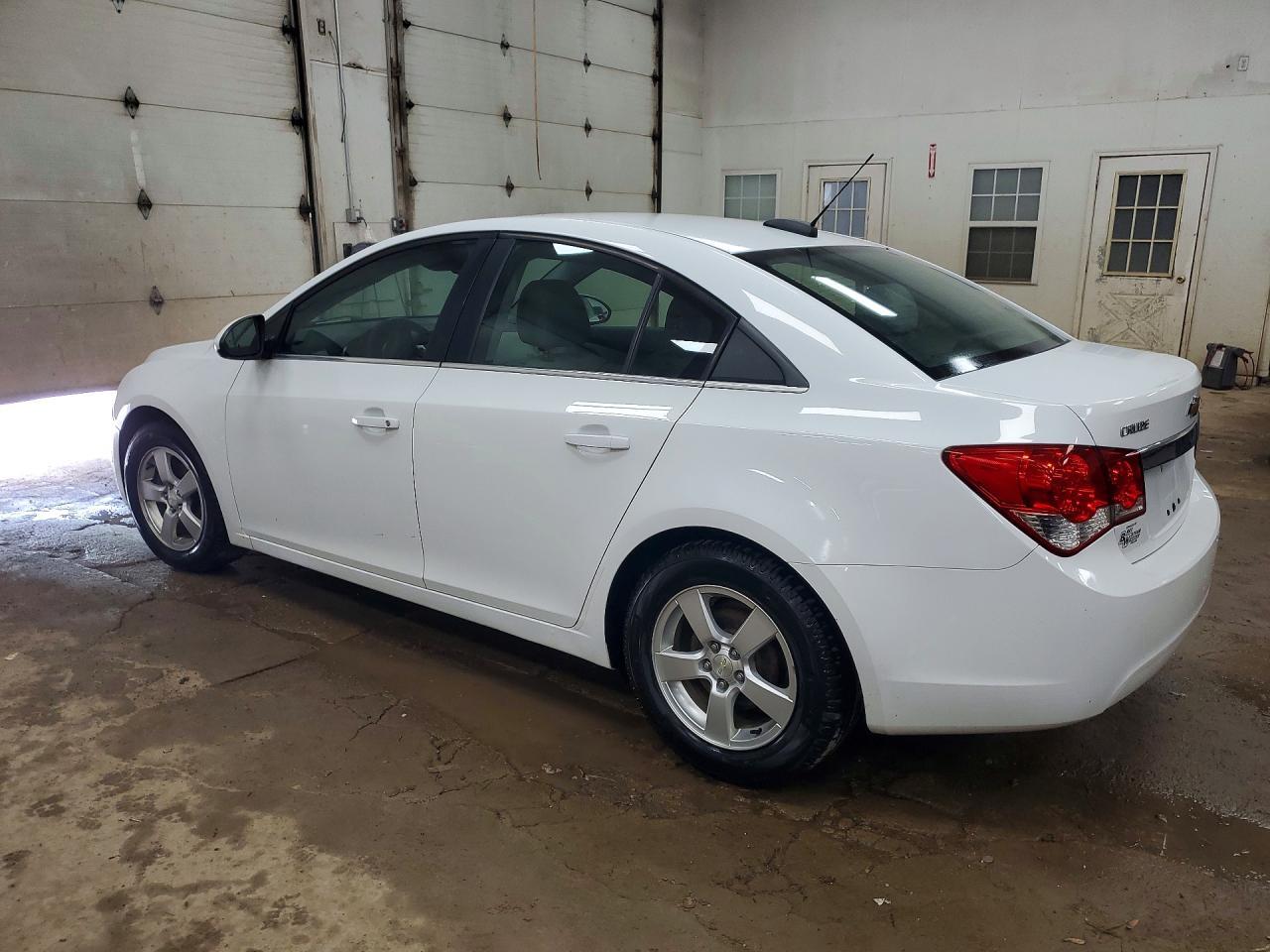 2016 Chevrolet Cruze Limited Lt - zdjęcie 2