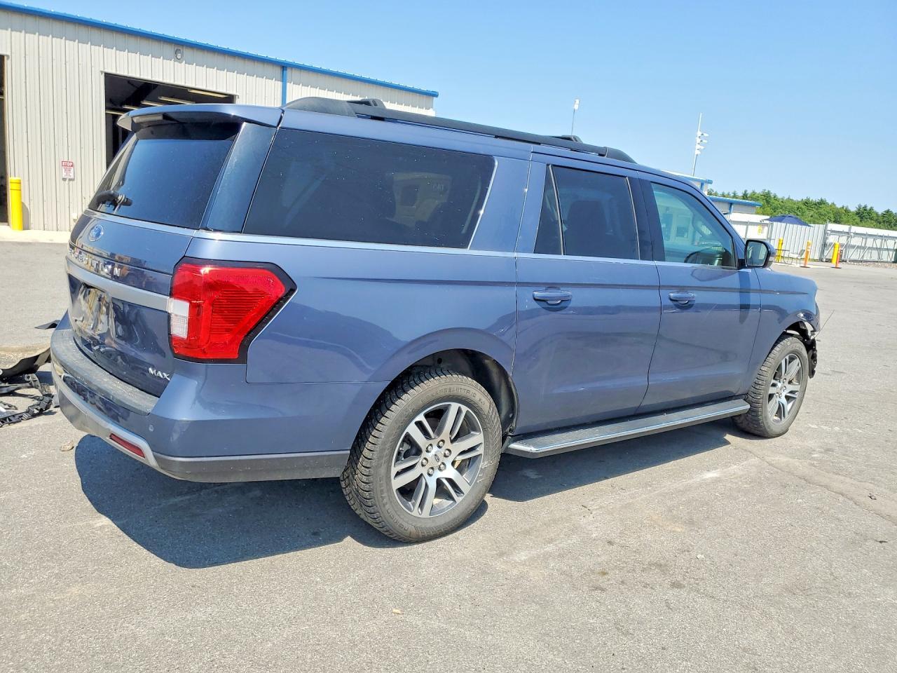 2023 Ford Expedition Max Xlt - zdjęcie 3