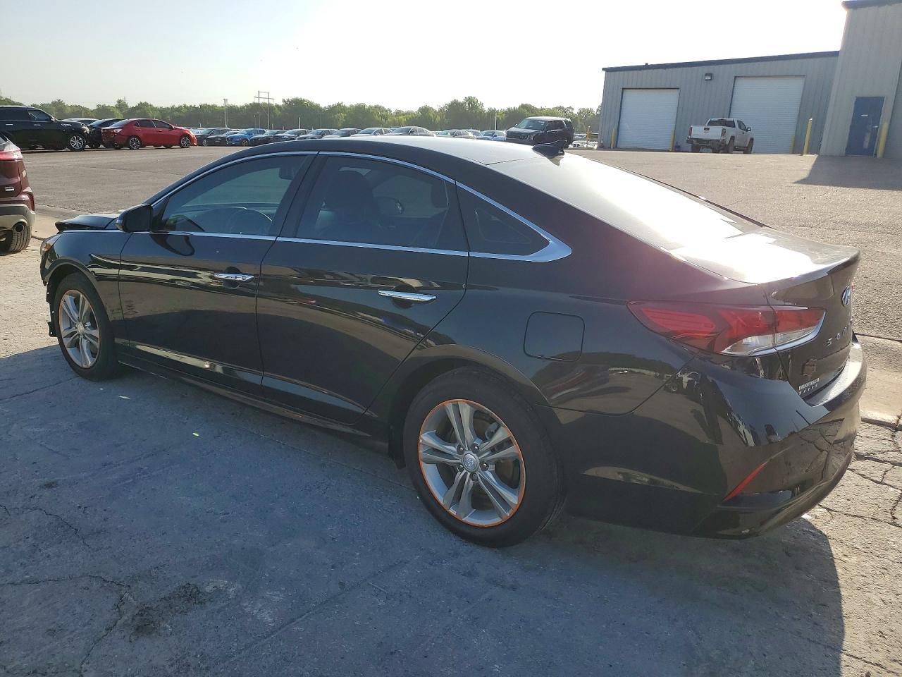 2018 Hyundai Sonata Limited - zdjęcie 2