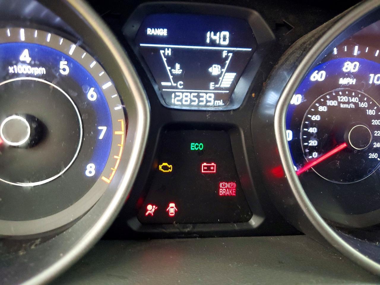 2016 Hyundai Elantra Se - zdjęcie 9
