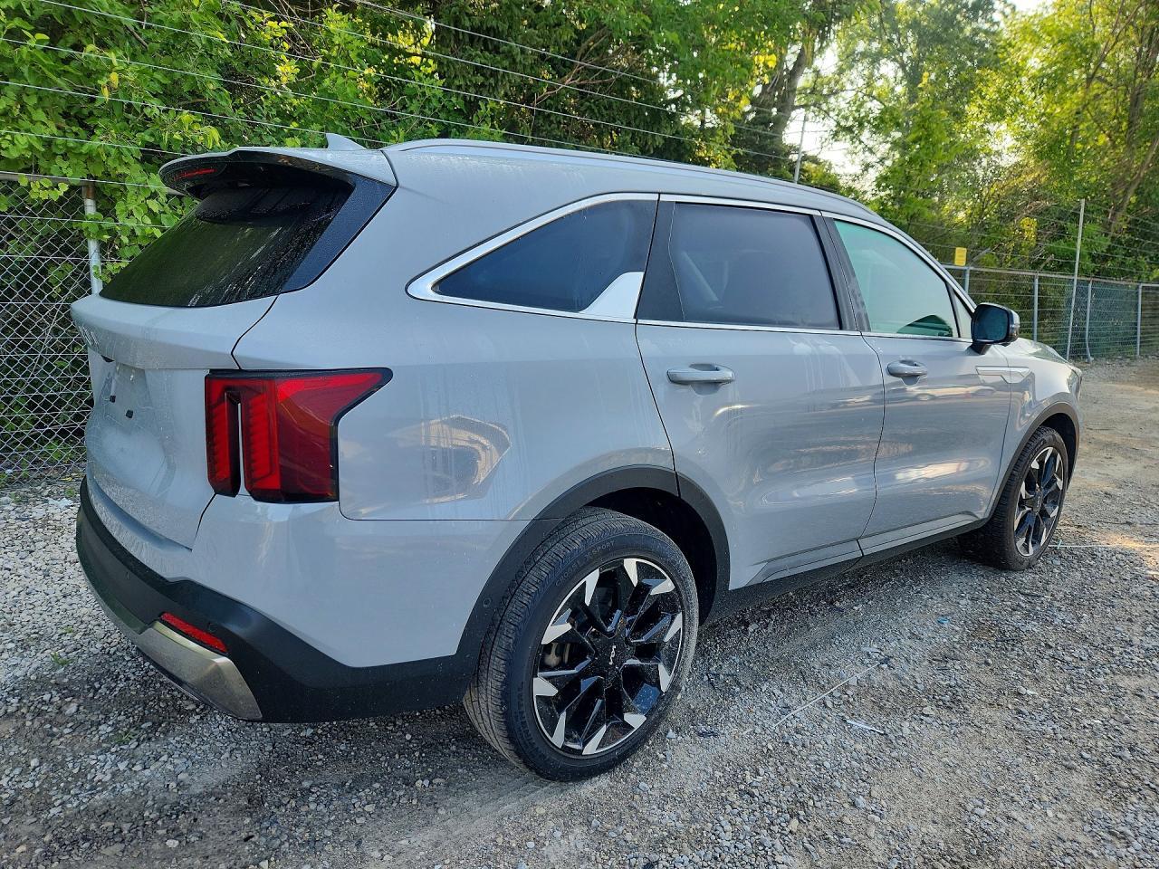 2025 Kia Sorento Sx - zdjęcie 3