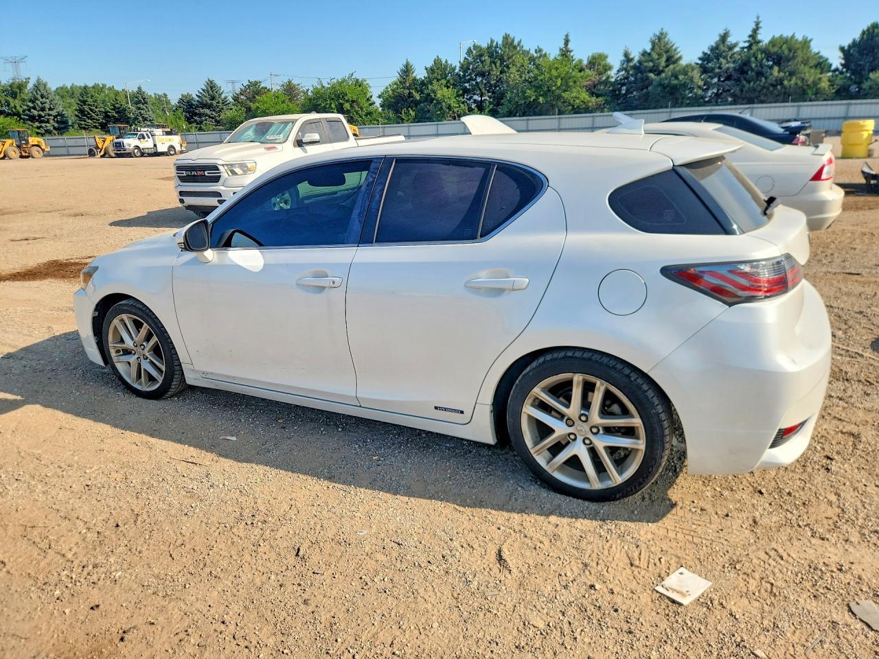 2014 Lexus Ct 200 - zdjęcie 2