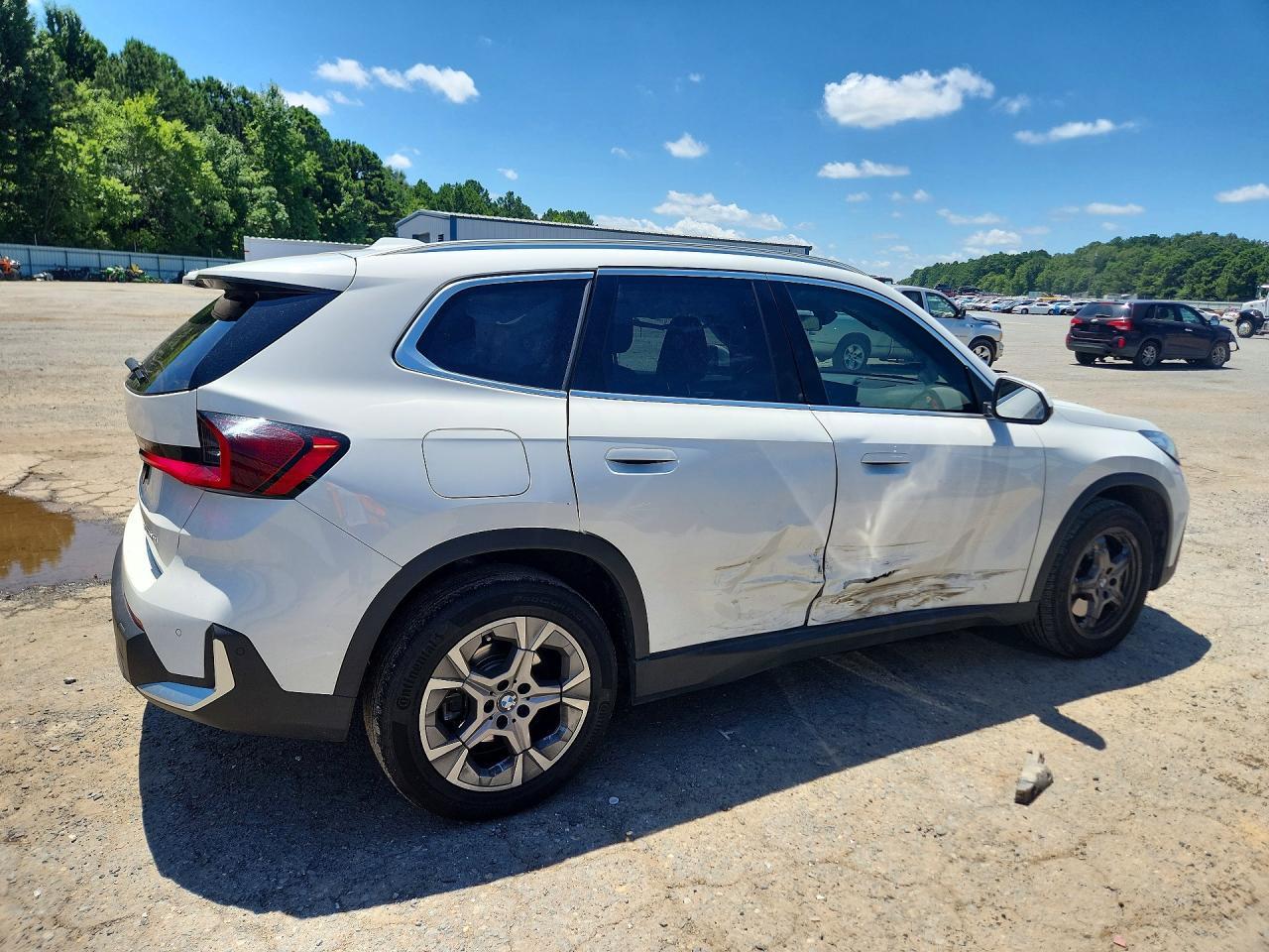 2023 BMW X1 xDrive28I - zdjęcie 3
