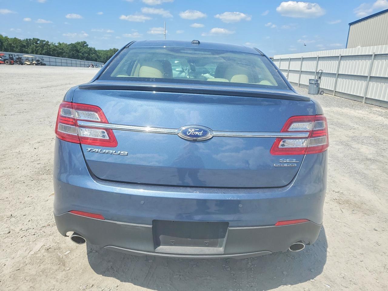 2018 Ford Taurus Sel - zdjęcie 6
