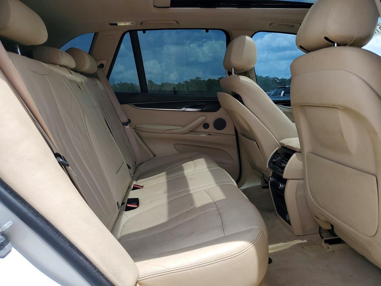2015 BMW X5 xDrive35I - zdjęcie 11