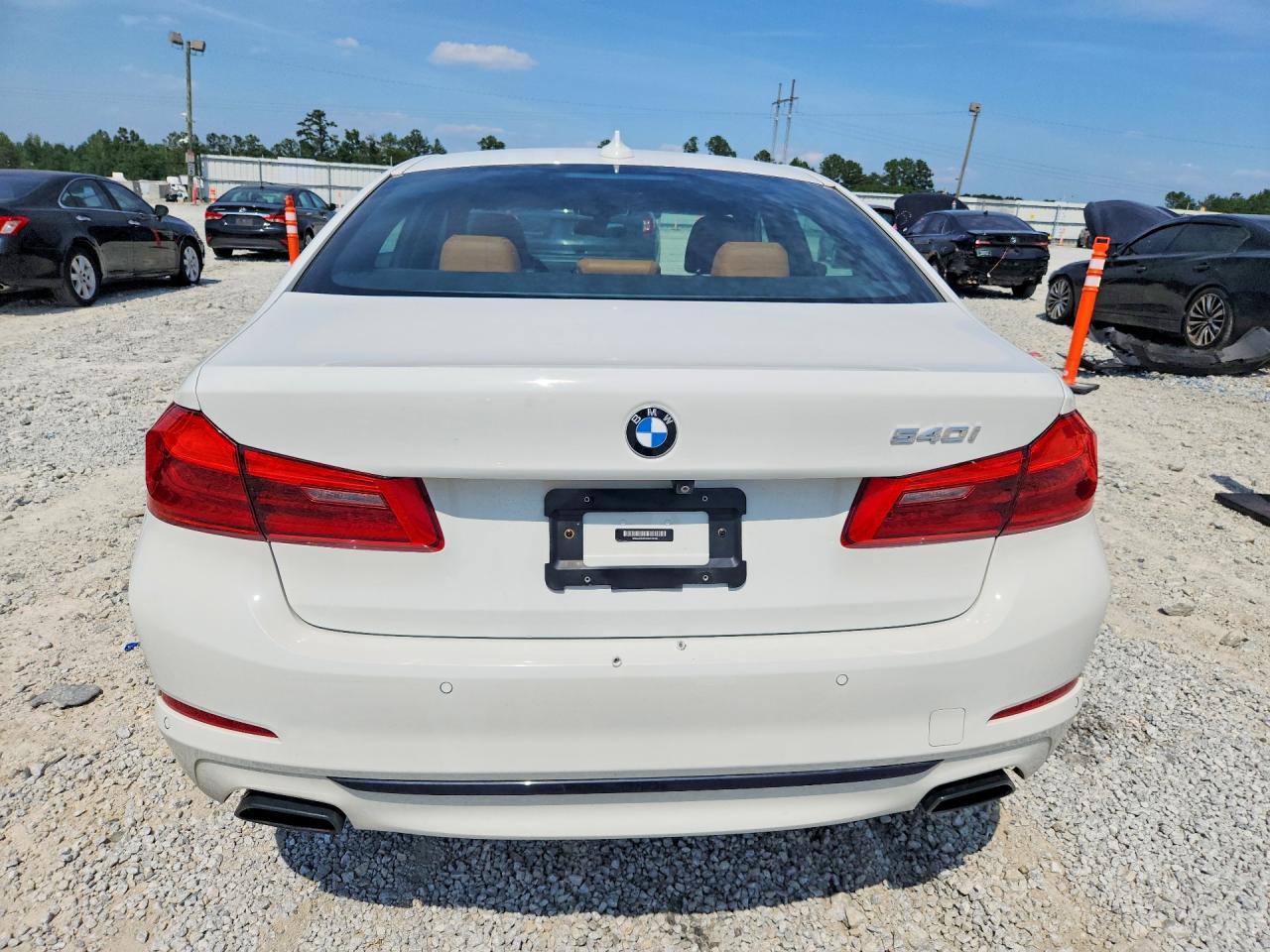 2019 BMW 540 I - zdjęcie 6