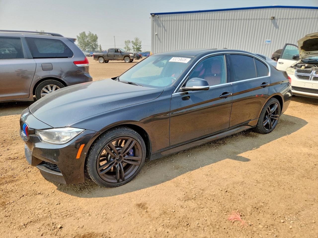 2015 BMW Seria 3 335i - zdjęcie główne
