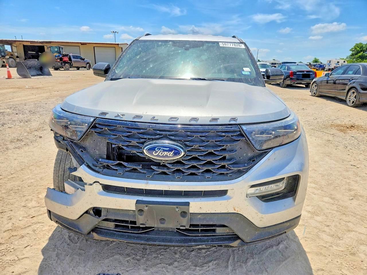 2023 Ford Explorer St-Line - zdjęcie 5