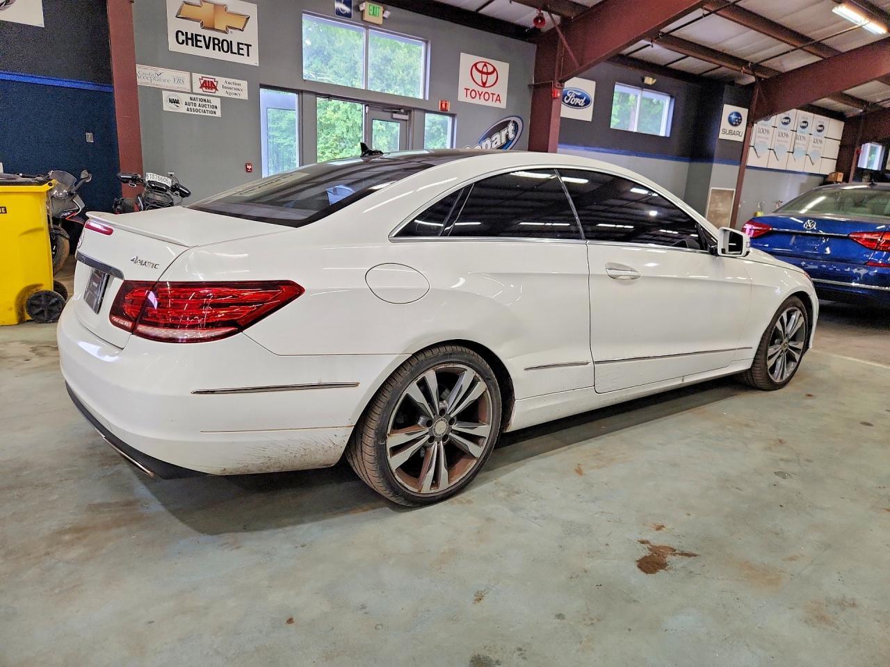 2016 Mercedes-Benz E 400 4Matic - zdjęcie 3