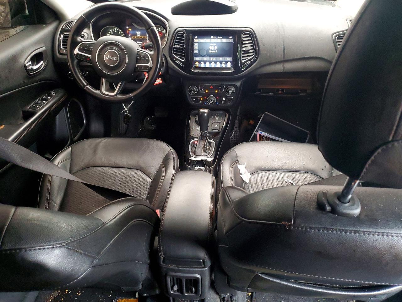 2021 Jeep Compass Limited - zdjęcie 8
