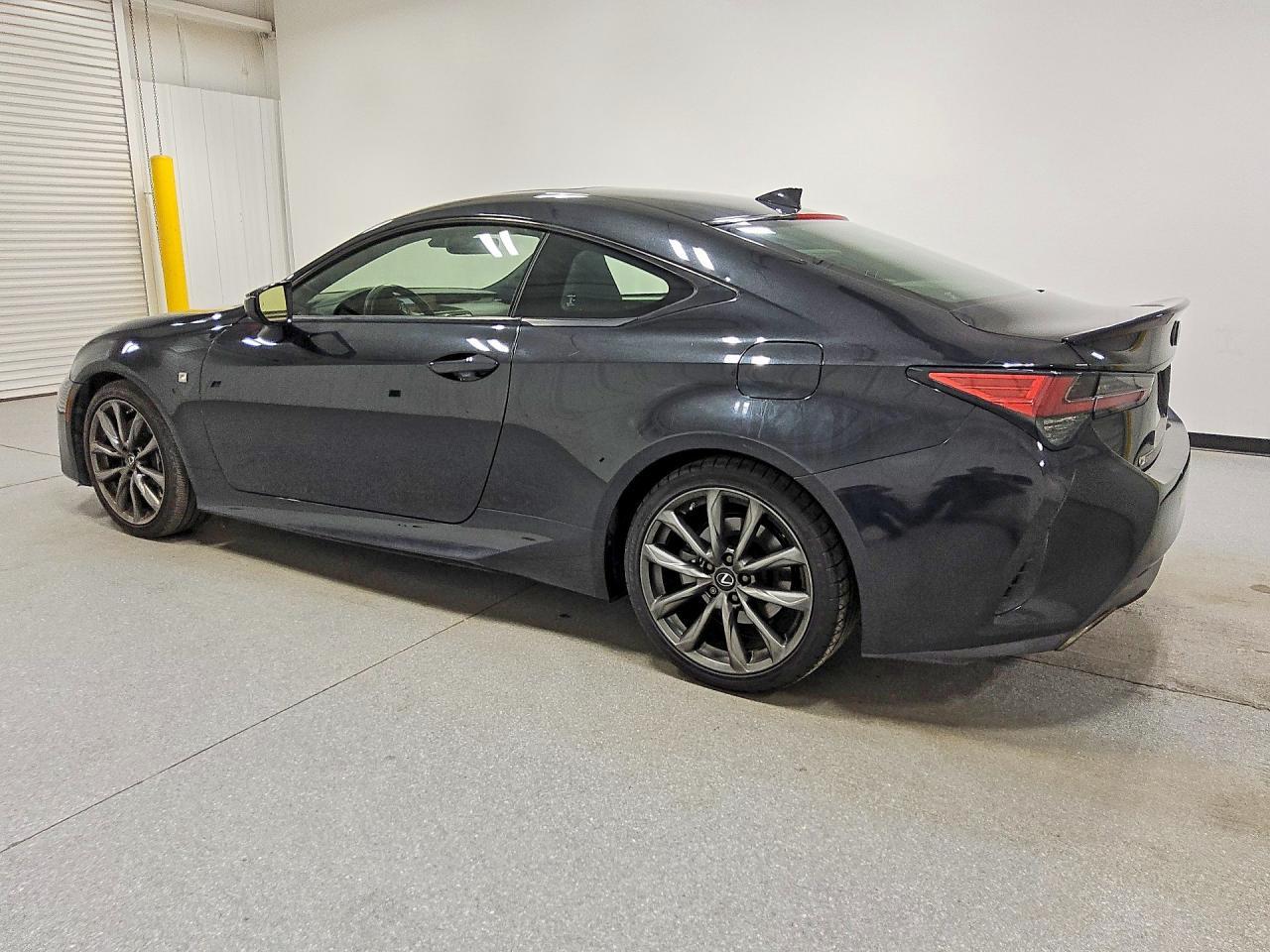 2019 Lexus Rc 300 - zdjęcie 2