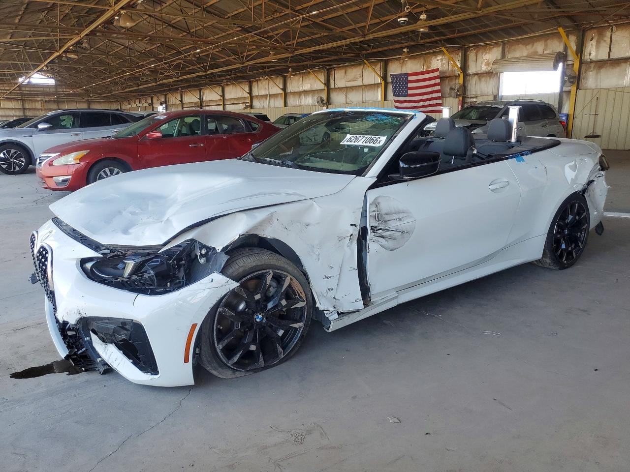 2025 BMW Seria 4 Cabrio 430i - zdjęcie główne