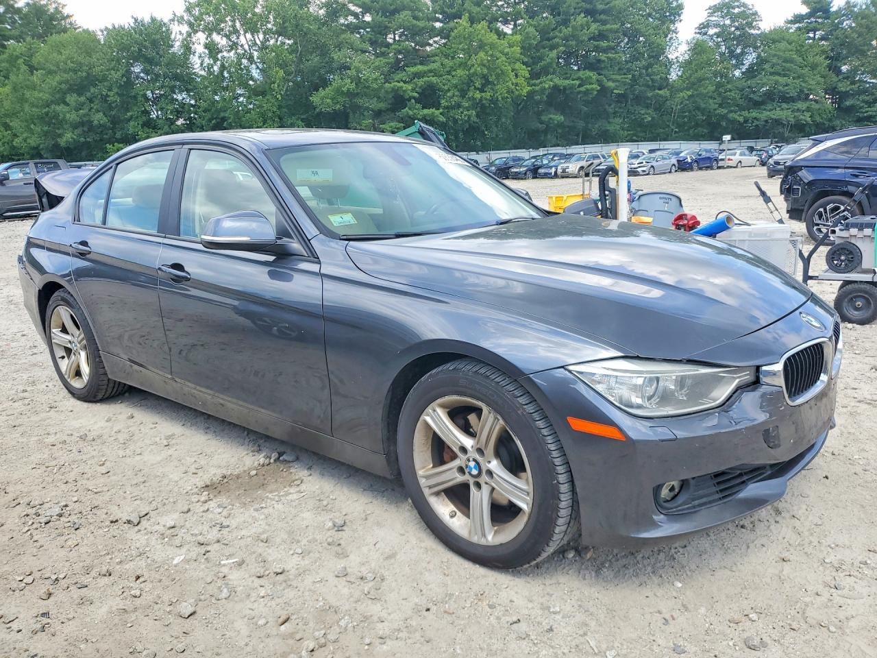 2013 BMW Seria 3 328i - zdjęcie 4