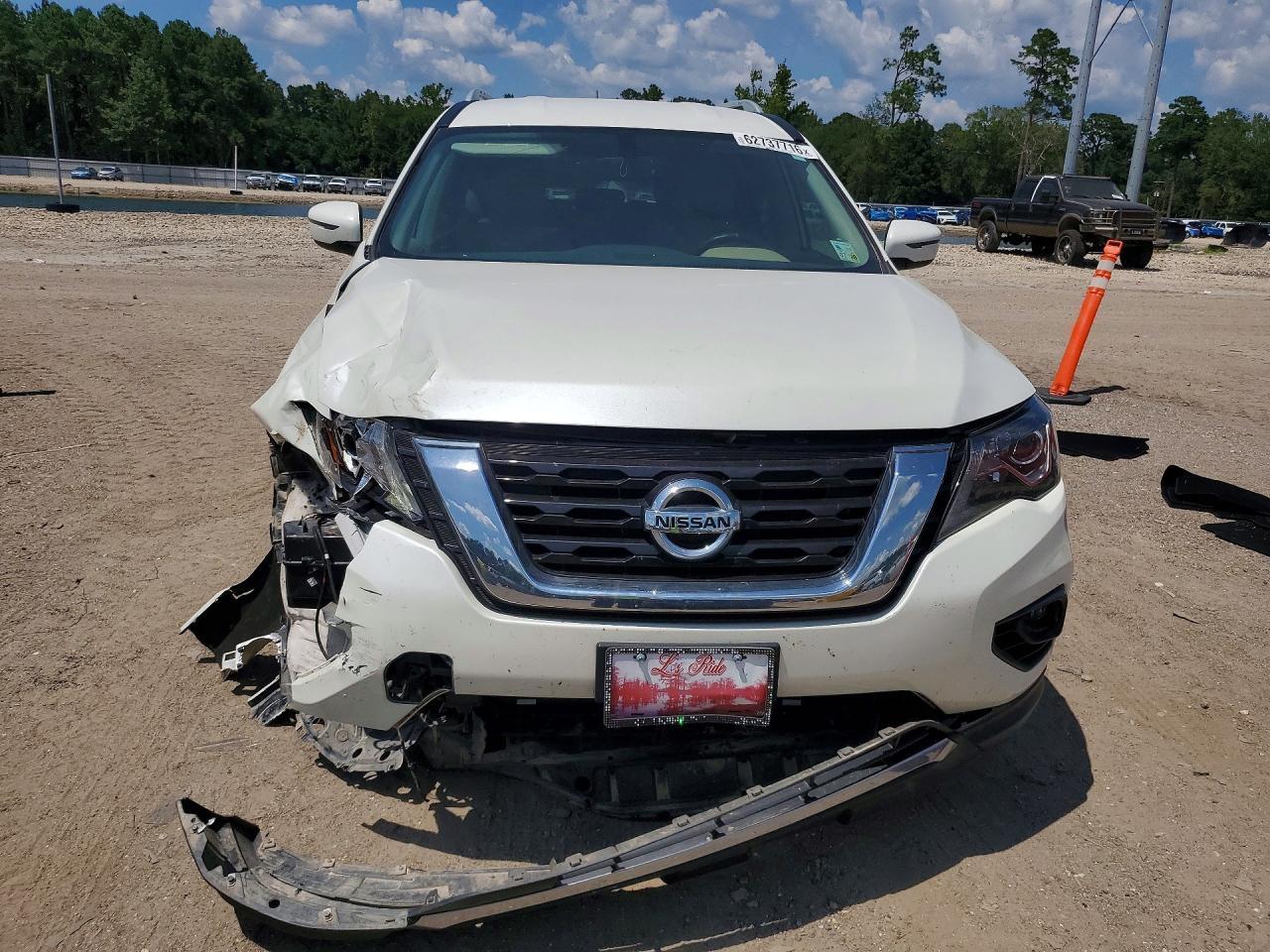 2018 Nissan Pathfinder Sv - zdjęcie 5