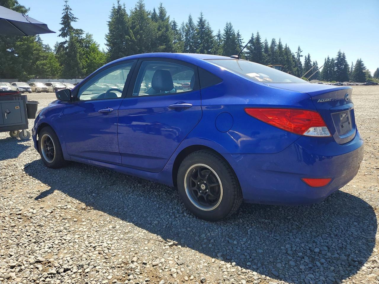2013 Hyundai Accent Gls - zdjęcie 2