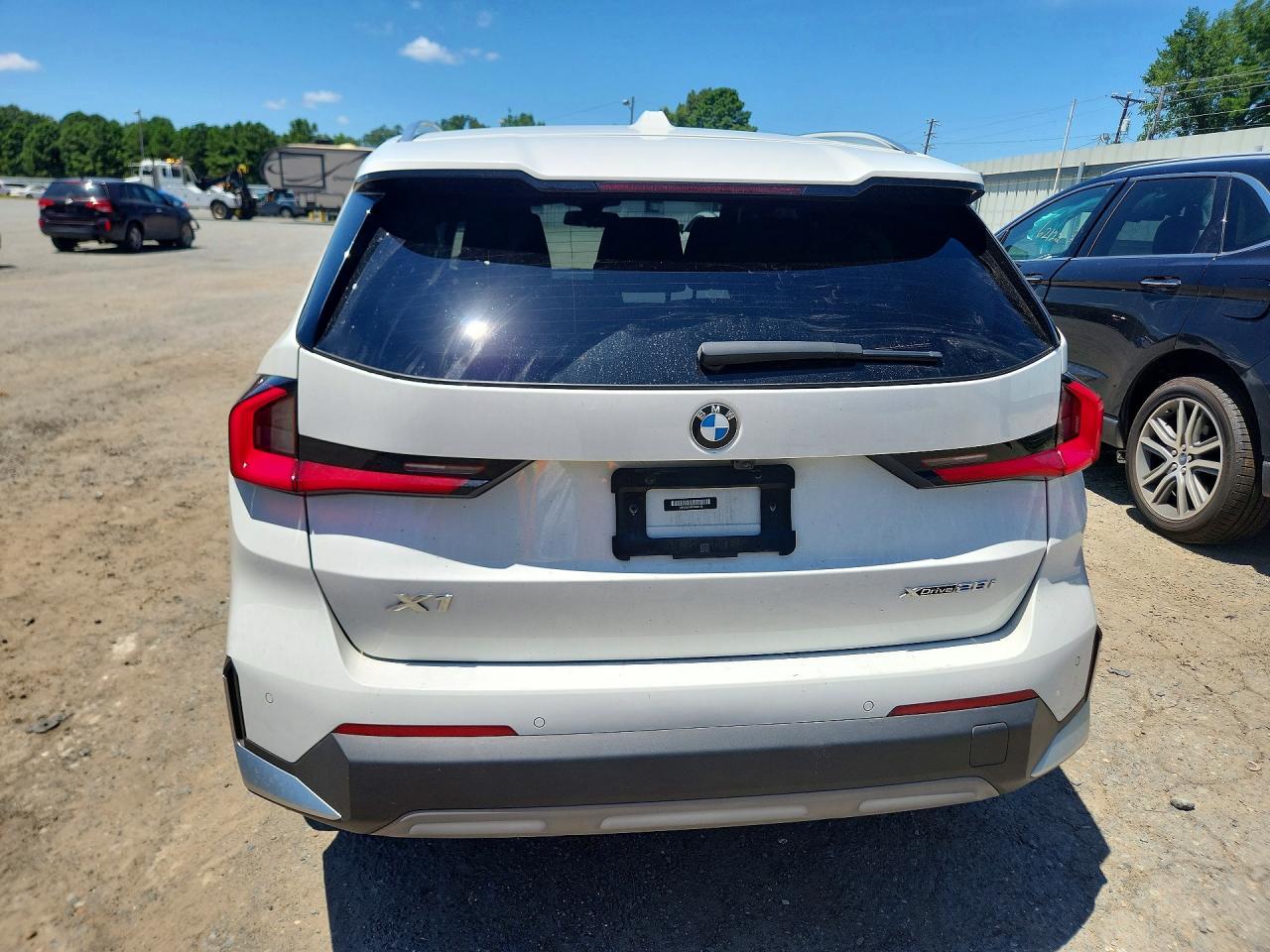 2023 BMW X1 xDrive28I - zdjęcie 6