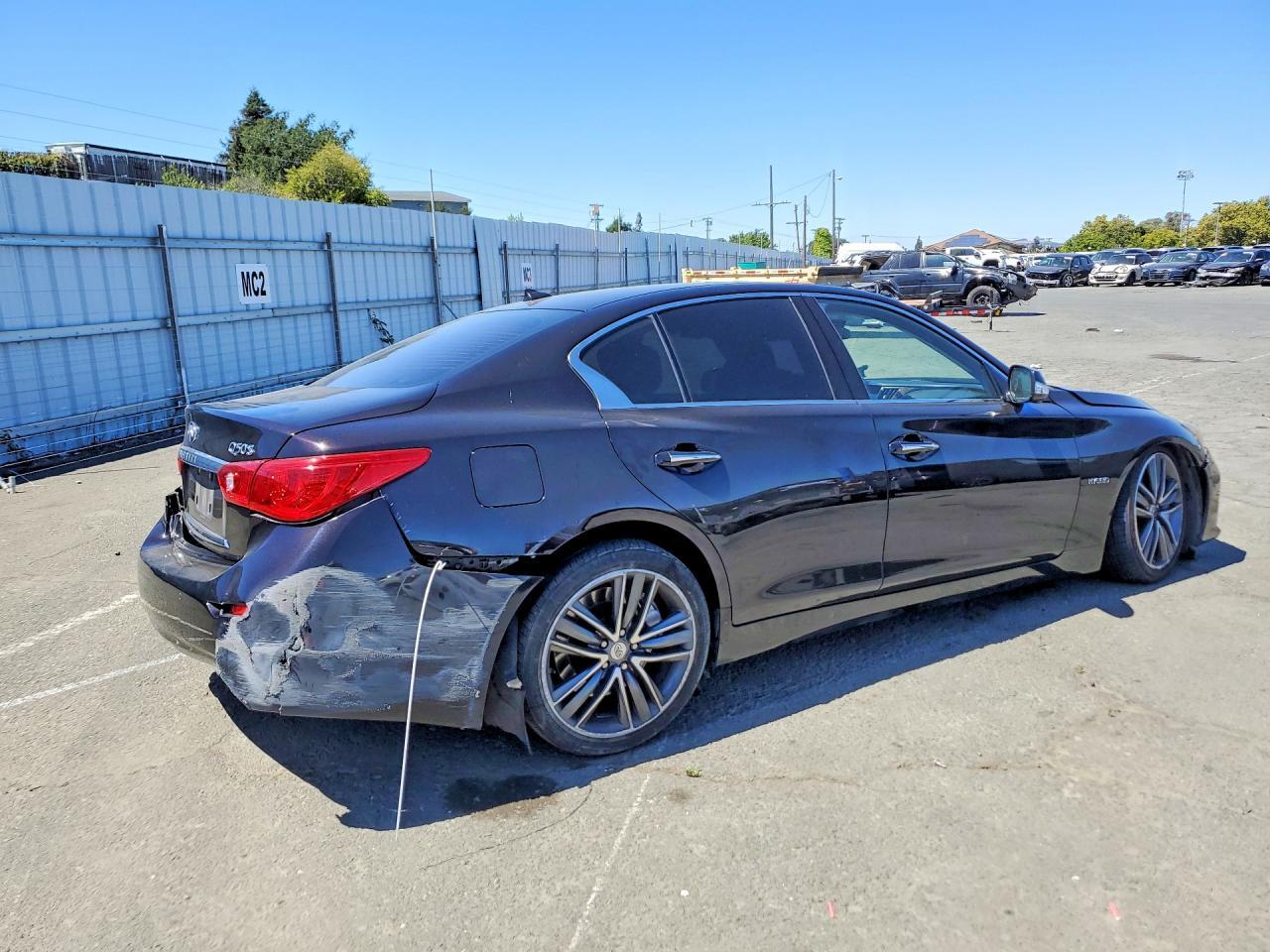 2014 Infiniti Q50 Hybrid Sport - zdjęcie 3