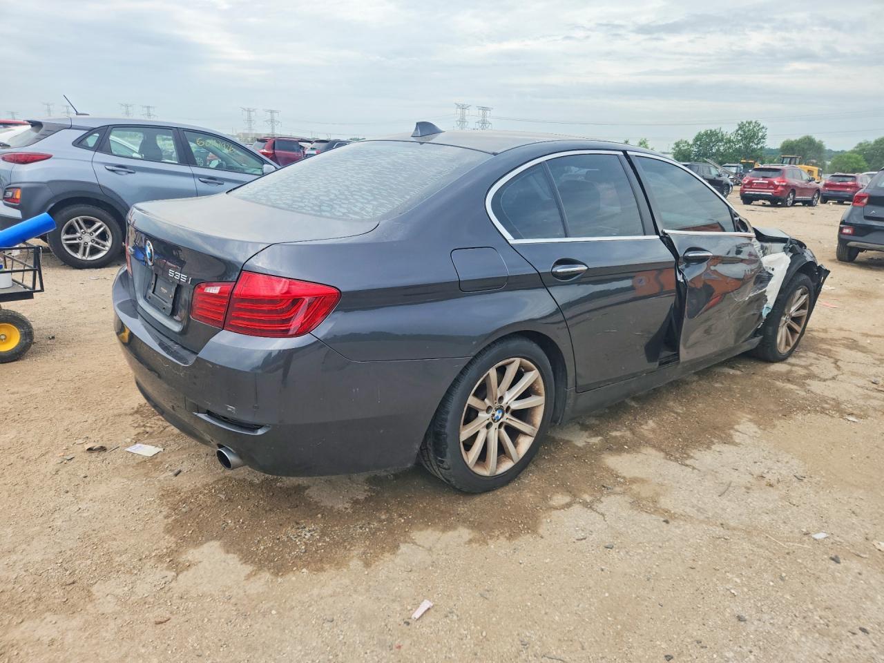 2015 BMW Seria 5 535i - zdjęcie 3