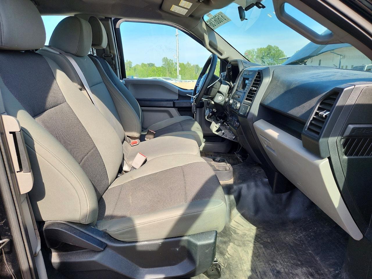 2016 Ford F150 Super Cab - zdjęcie 7