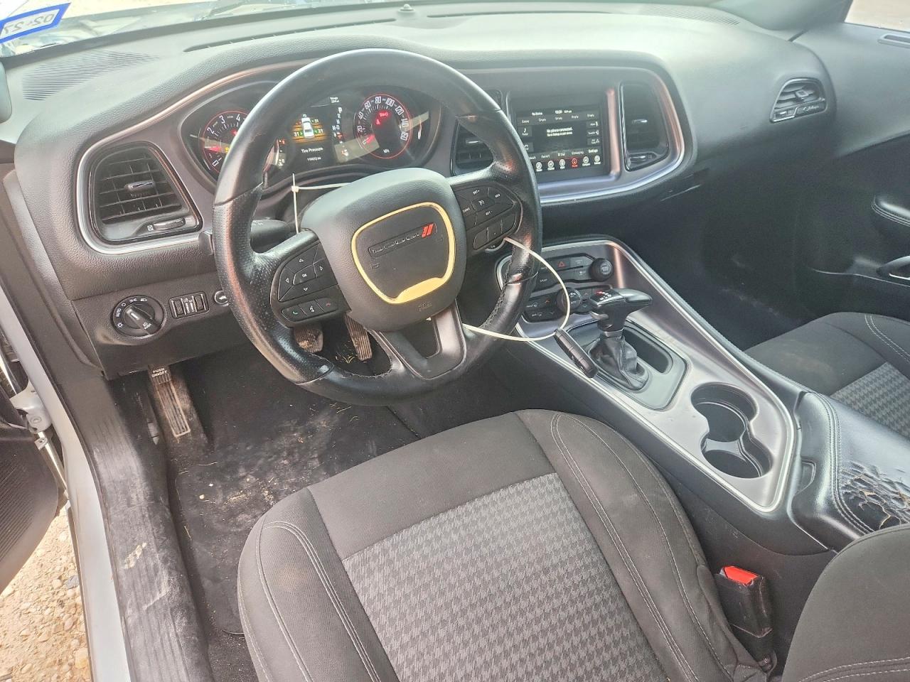 2020 Dodge Challenger Sxt - zdjęcie 8